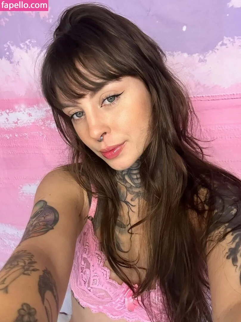 CatinKishere Onlyfans Photo Gallery 