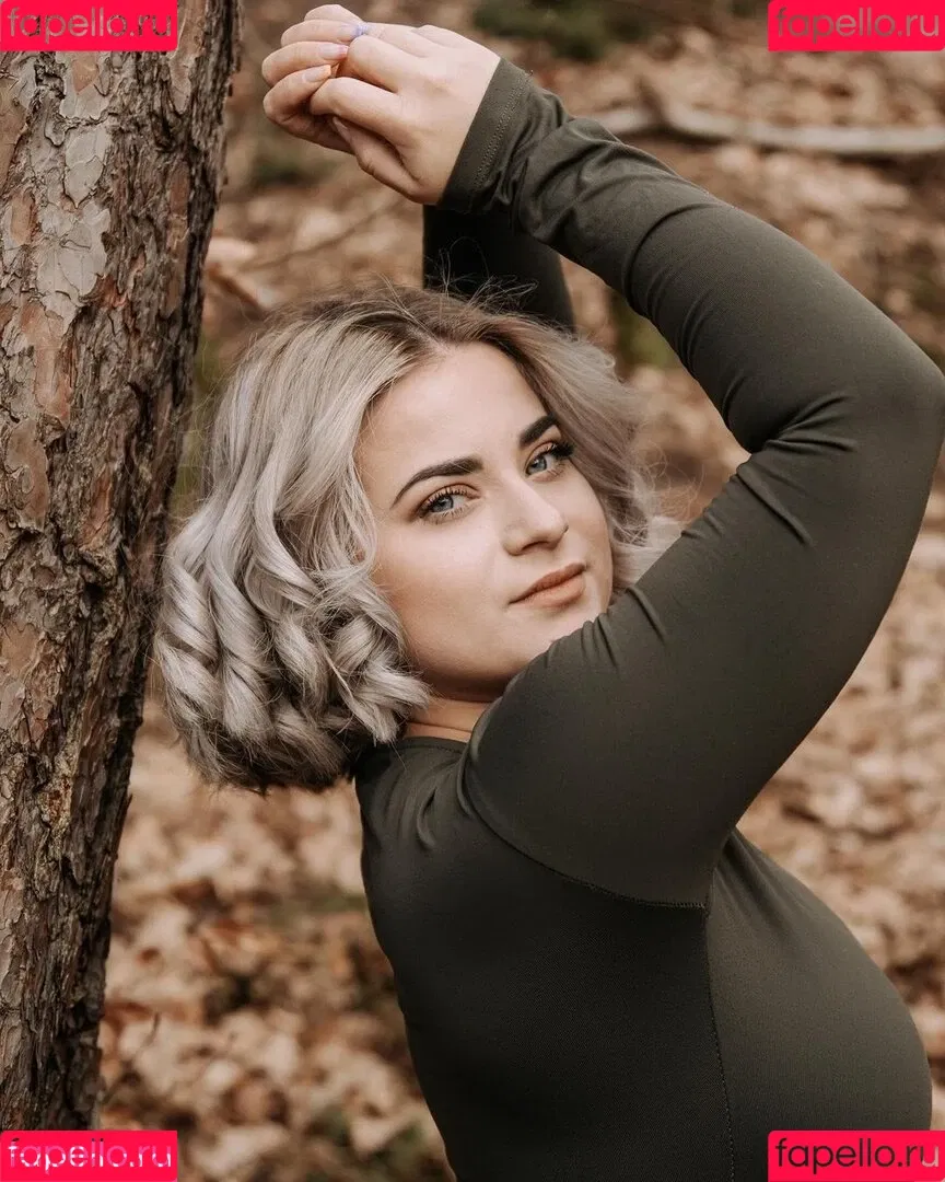Saskia Rüdiger Onlyfans Photo Gallery 