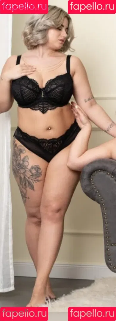 Saskia Rüdiger Onlyfans Photo Gallery 