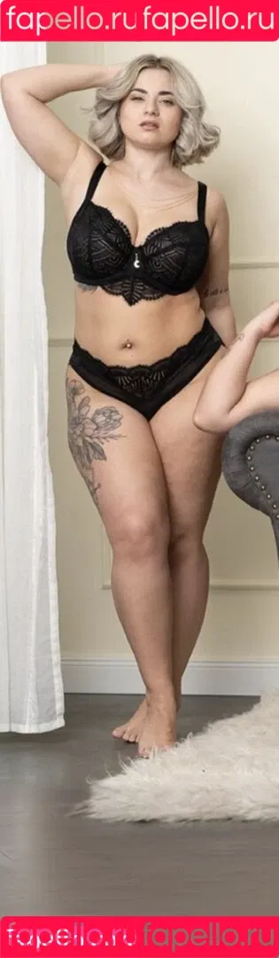 Saskia Rüdiger Onlyfans Photo Gallery 