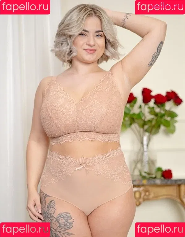 Saskia Rüdiger Onlyfans Photo Gallery 
