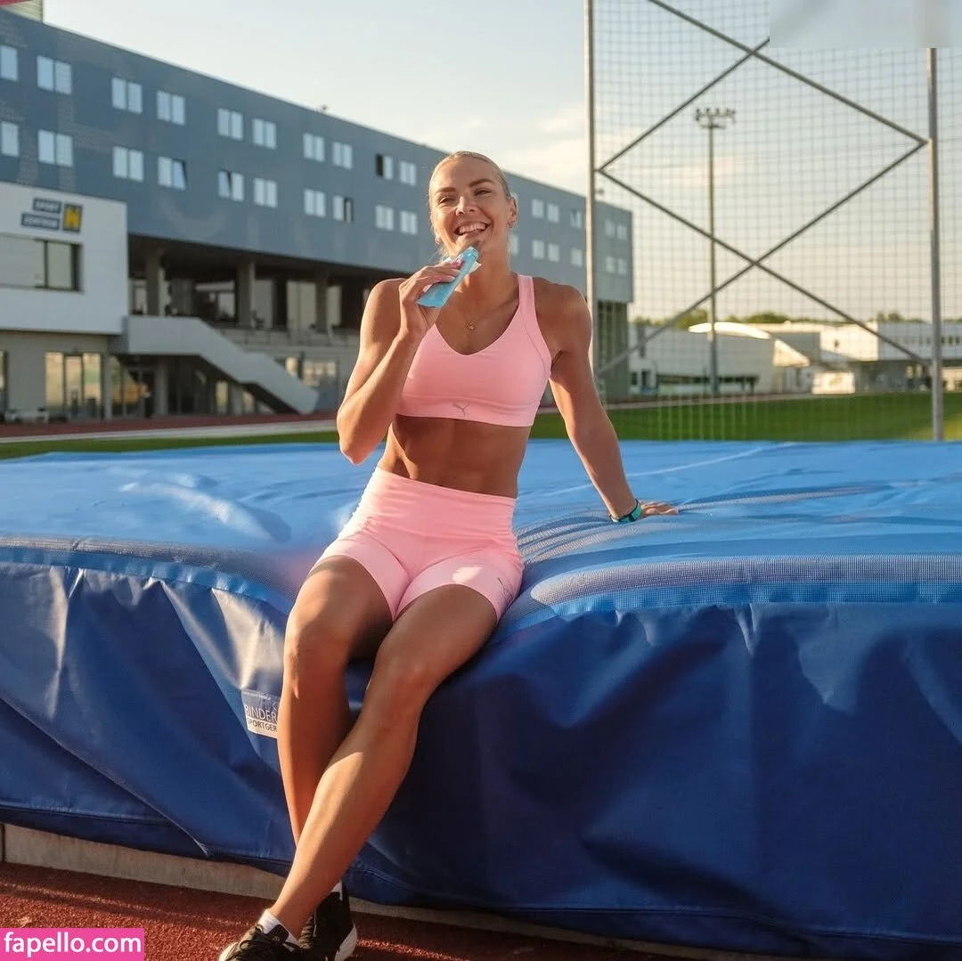 Ivona Dadic Onlyfans Photo Gallery 