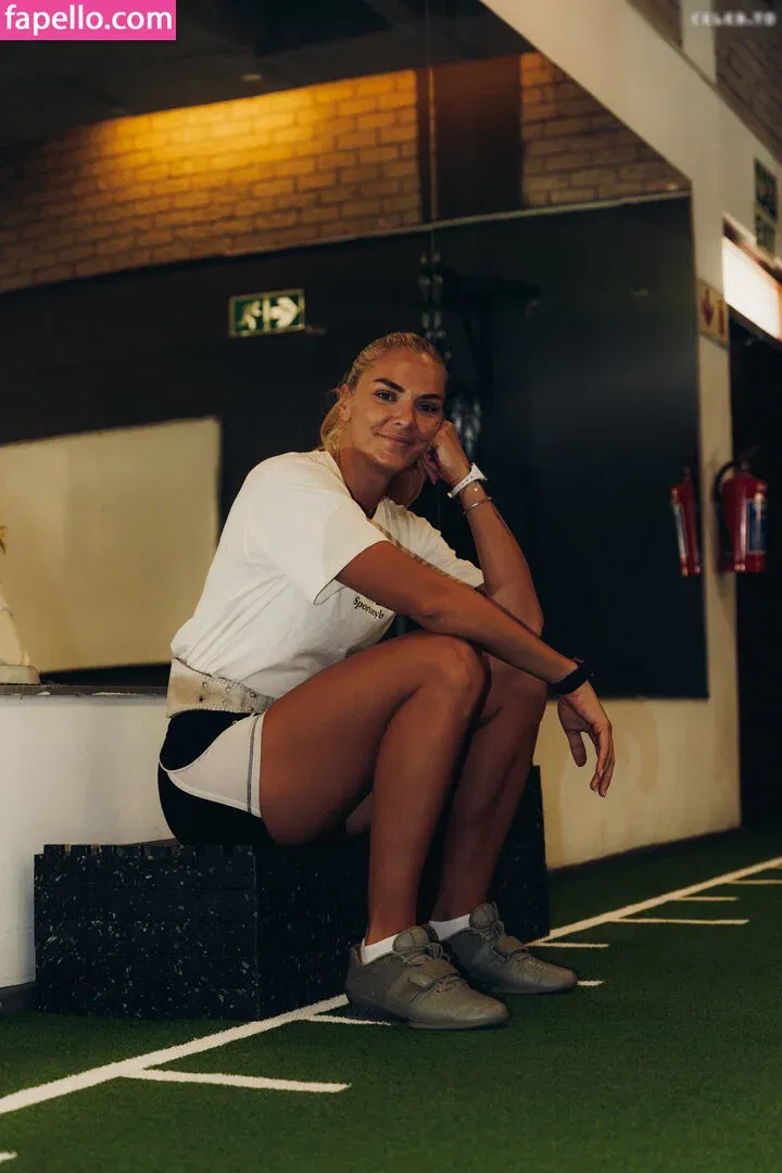 Ivona Dadic Onlyfans Photo Gallery 