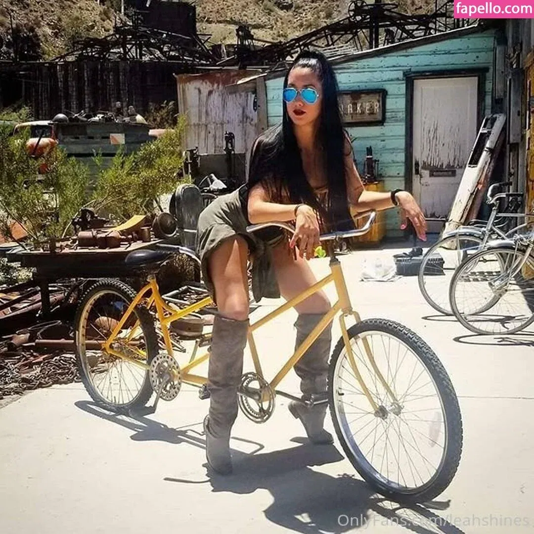 leahshines Onlyfans Photo Gallery 