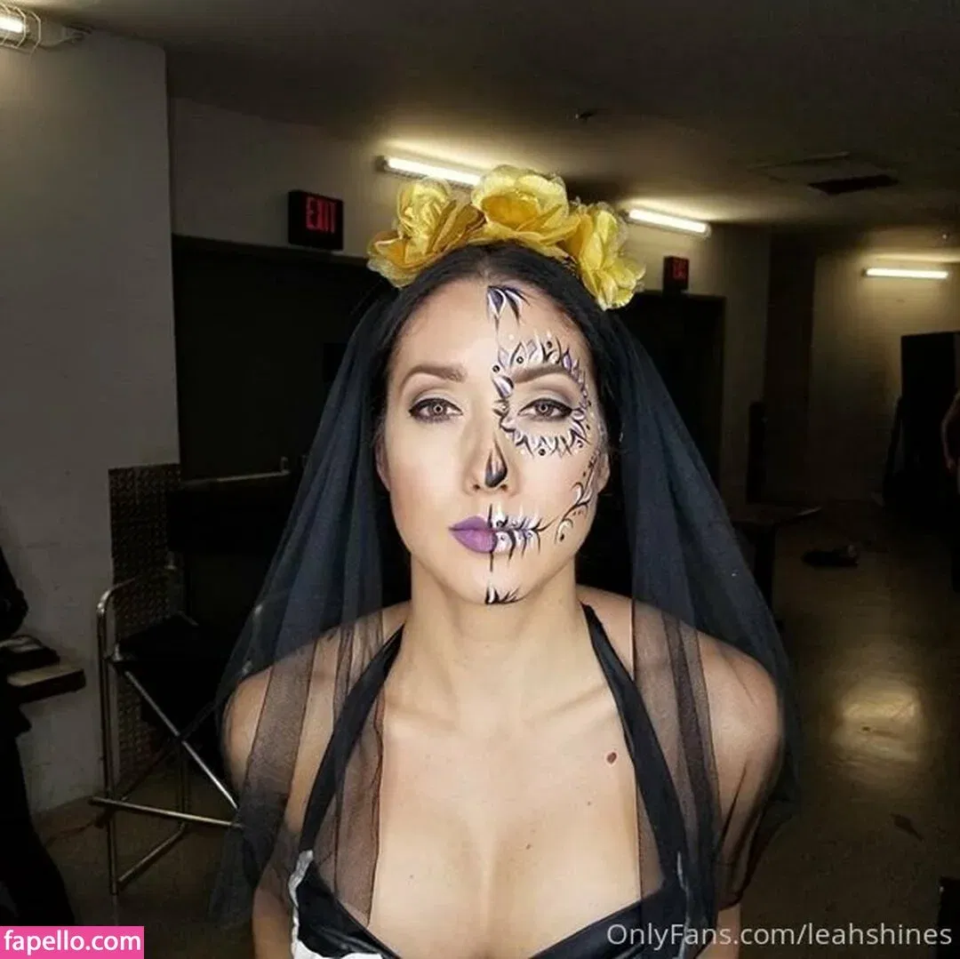 leahshines Onlyfans Photo Gallery 