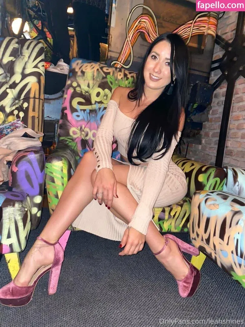 leahshines Onlyfans Photo Gallery 