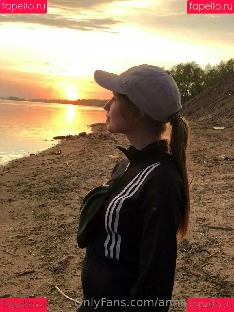 annacherry1 Onlyfans Photo Gallery 