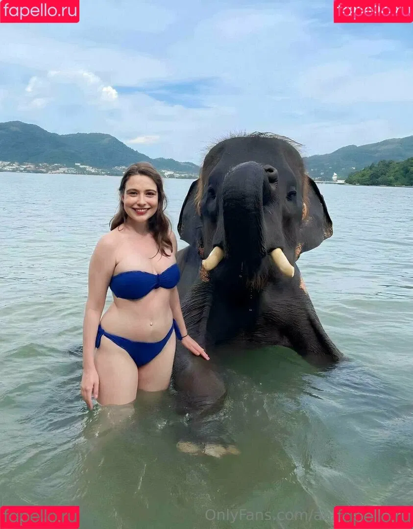 annacherry1 Onlyfans Photo Gallery 