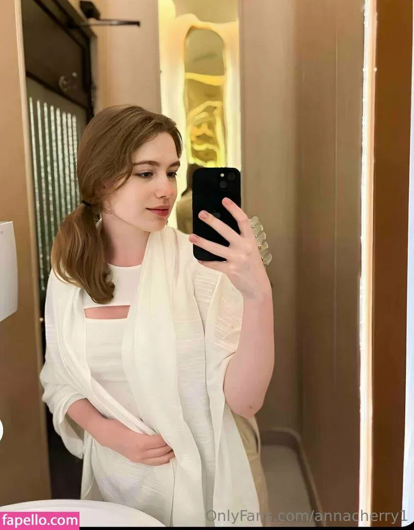 annacherry1 Onlyfans Photo Gallery 