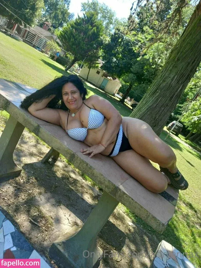 adryannax Onlyfans Photo Gallery 