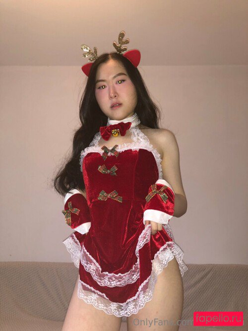 Onlytzuwu Nude Onlyfans Photo 16