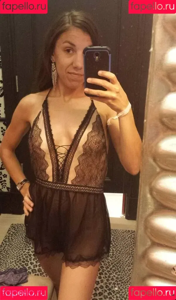 Alice Fox Onlyfans Photo Gallery 