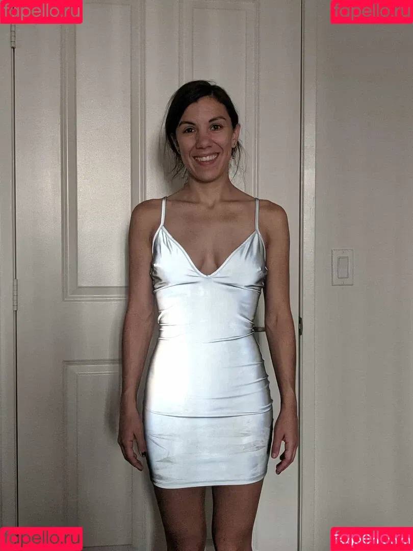 Alice Fox Onlyfans Photo Gallery 