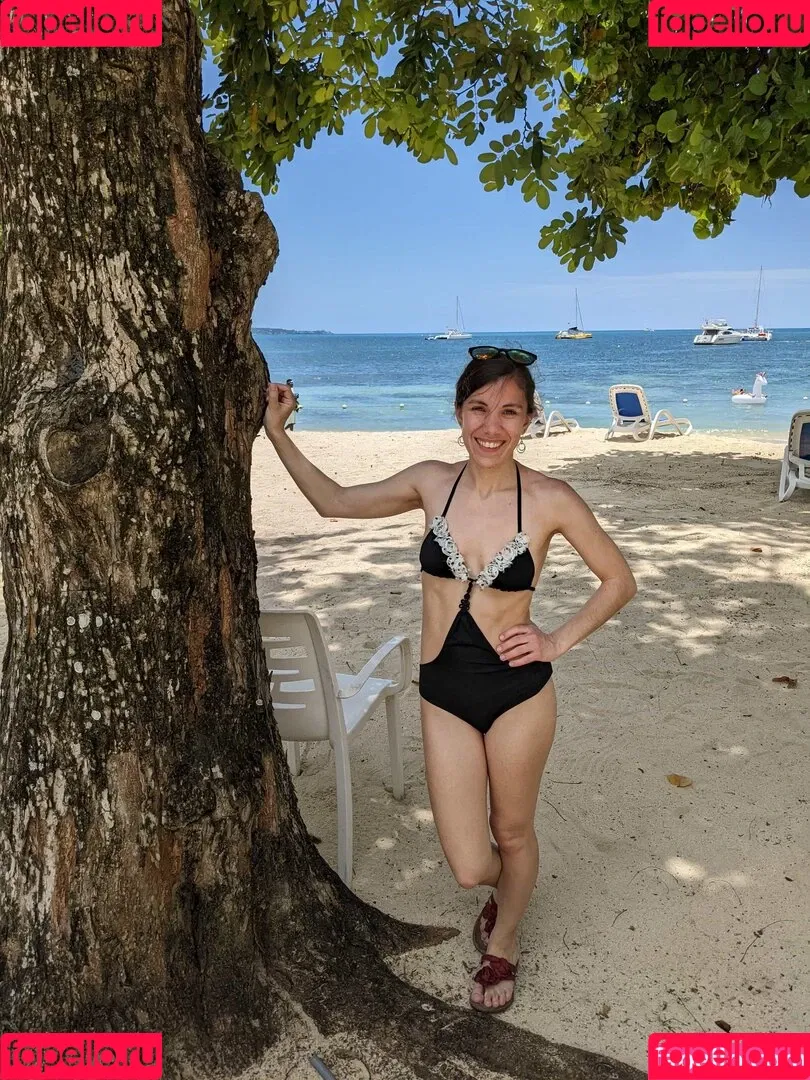 Alice Fox Onlyfans Photo Gallery 