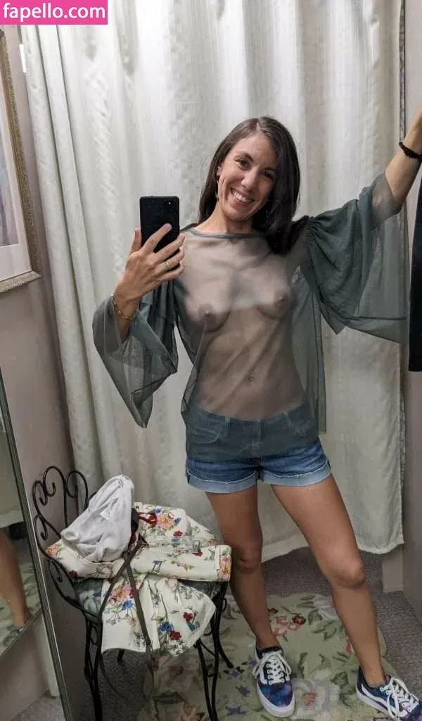 Alice Fox Onlyfans Photo Gallery 