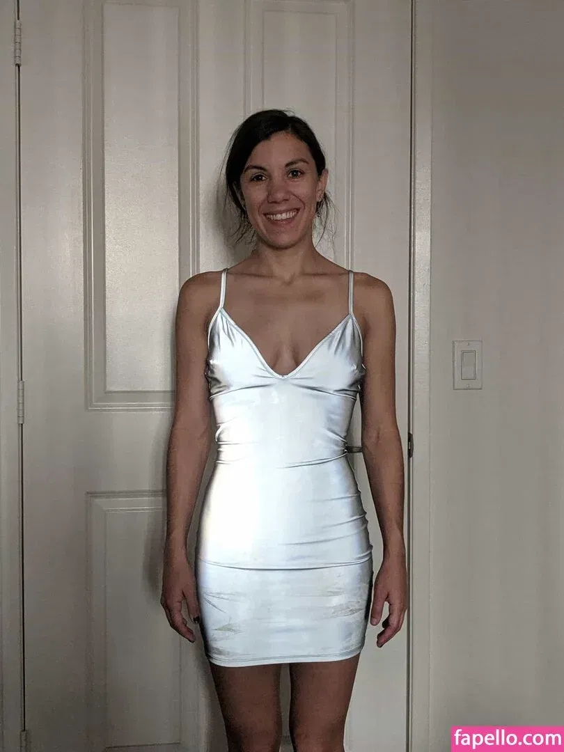 Alice Fox Onlyfans Photo Gallery 