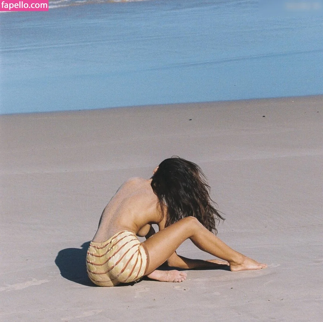 Stephanie Mandich Onlyfans Photo Gallery 