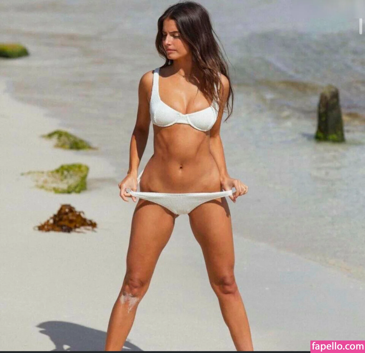 Stephanie Mandich Onlyfans Photo Gallery 