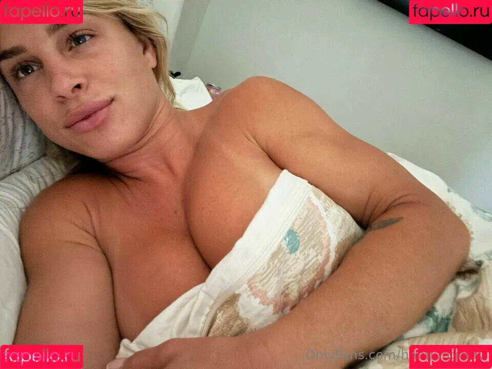 Hannah Goldy Onlyfans Photo Gallery 