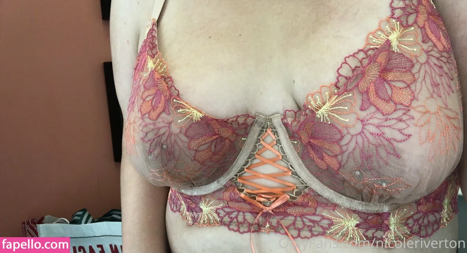 nicoleriverton Onlyfans Photo Gallery 