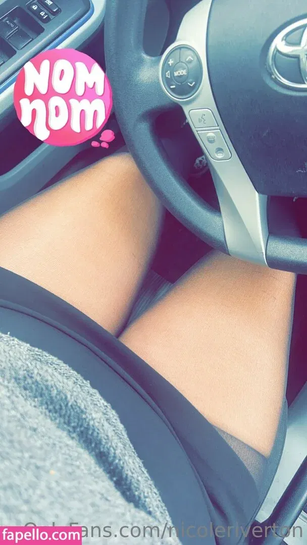 nicoleriverton Onlyfans Photo Gallery 
