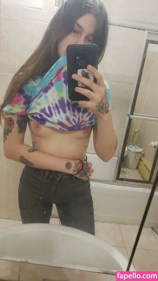 apinky98 Onlyfans Photo Gallery 