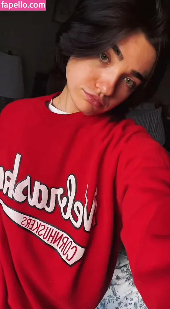 apinky98 Onlyfans Photo Gallery 