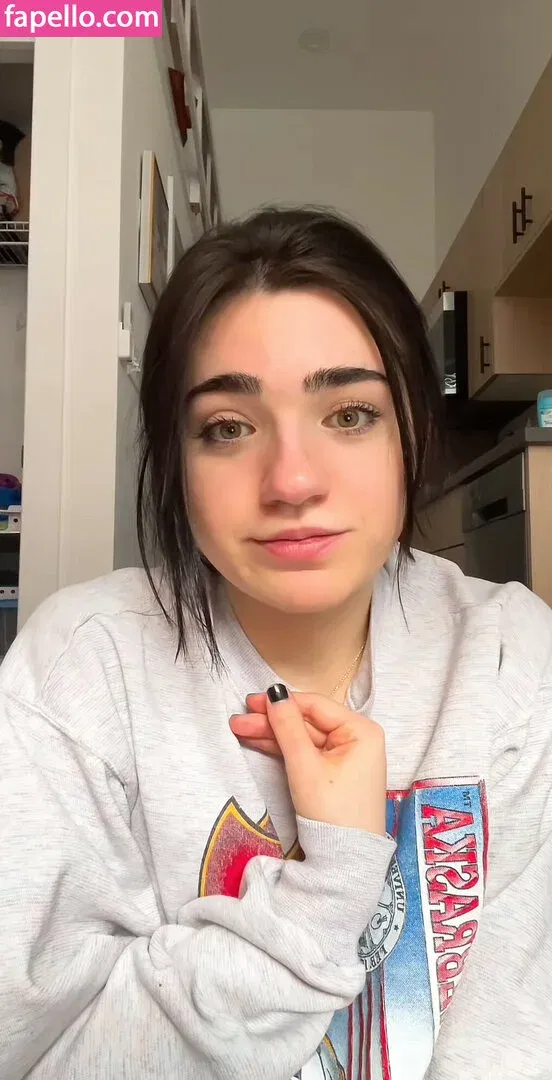 apinky98 Onlyfans Photo Gallery 