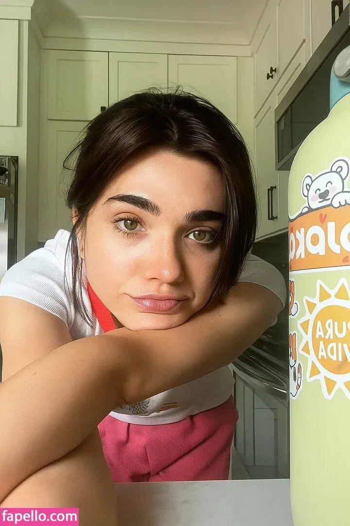 apinky98 Onlyfans Photo Gallery 