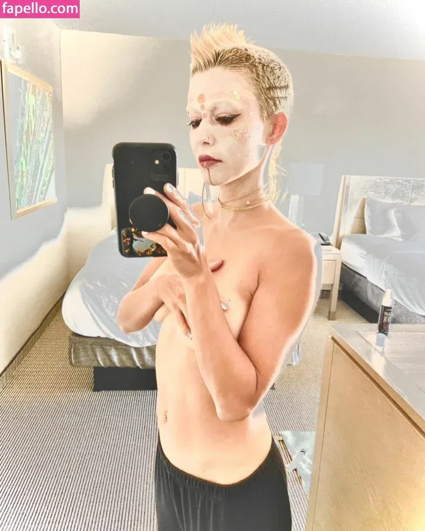 Meg Myers Onlyfans Photo Gallery 