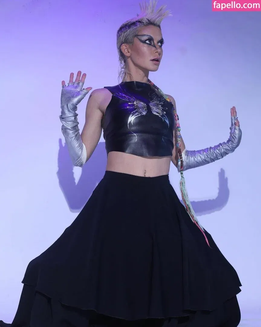 Meg Myers Onlyfans Photo Gallery 