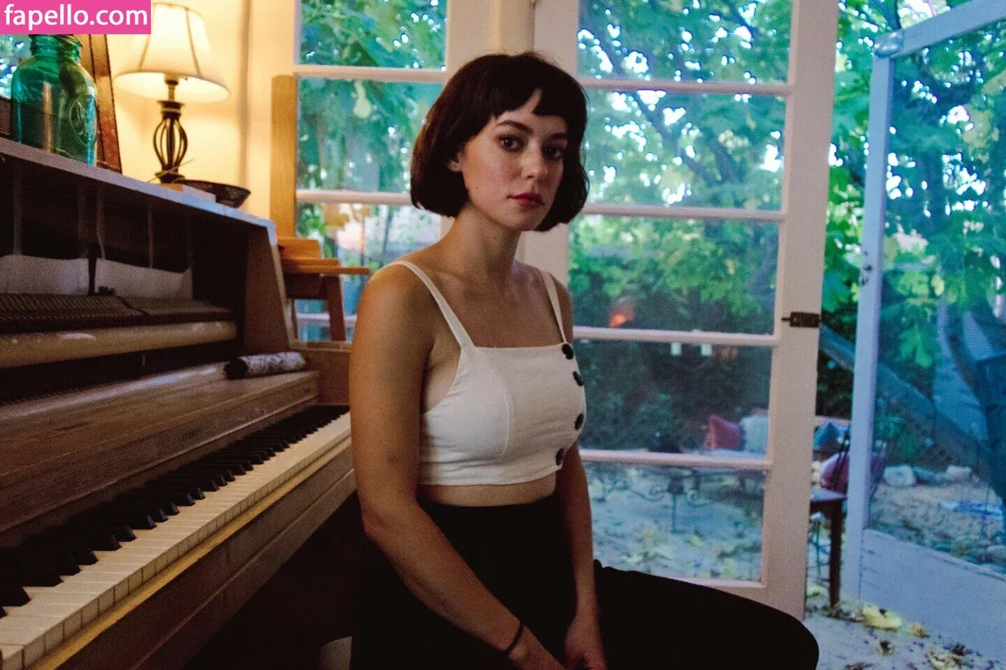 Meg Myers Onlyfans Photo Gallery 