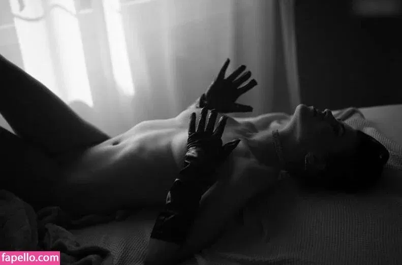 Vanessa Bartsch Onlyfans Photo Gallery 