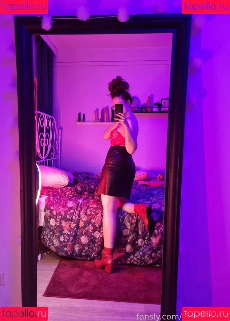 aurorafiend Onlyfans Photo Gallery 