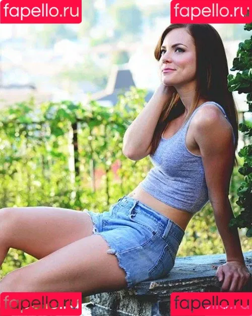 Cindy Busby Onlyfans Photo Gallery 