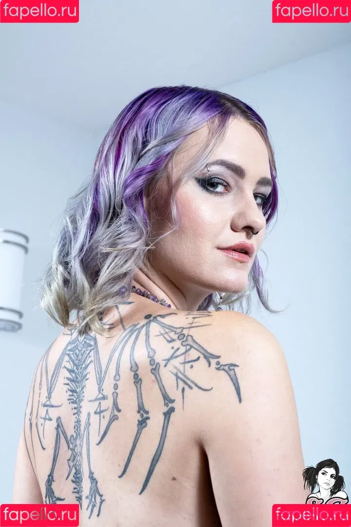Wenchi Onlyfans Photo Gallery 