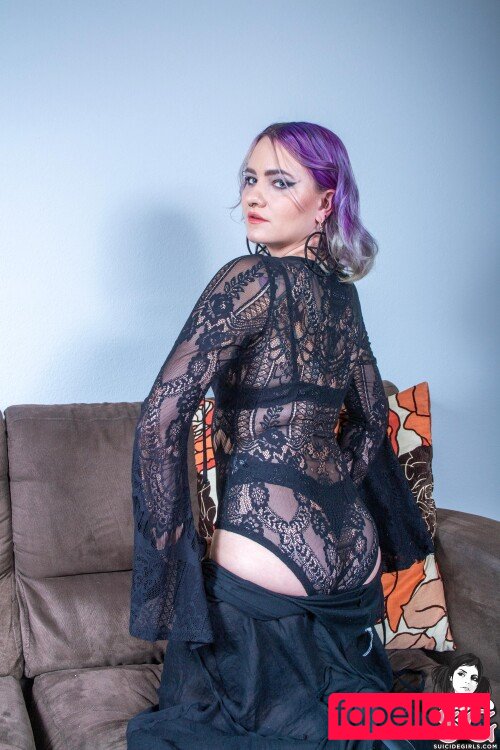 Wenchi Nude Onlyfans Photo 37