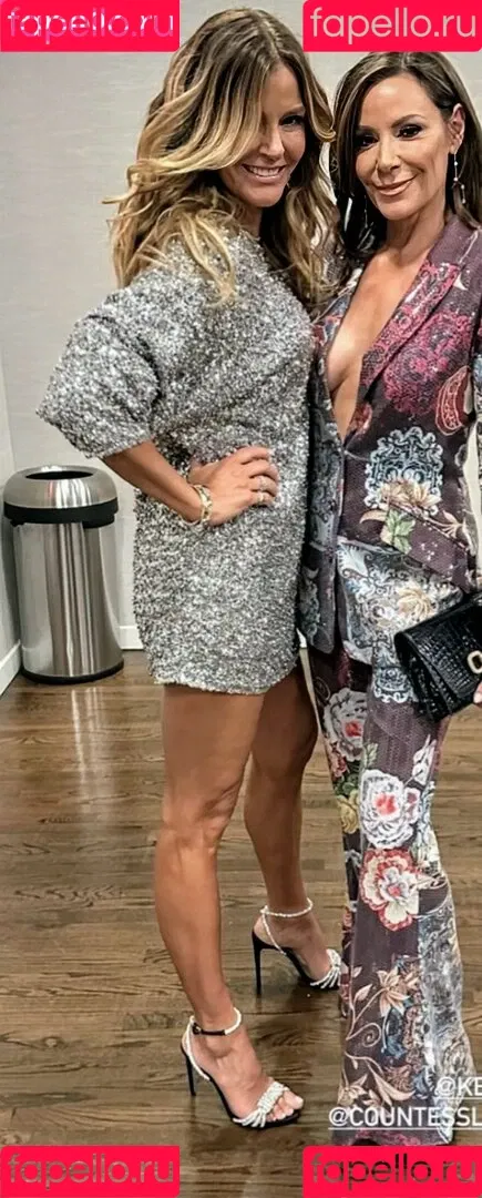 Kelly Bensimon Onlyfans Photo Gallery 