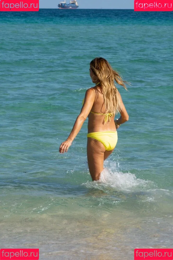 Kelly Bensimon Onlyfans Photo Gallery 