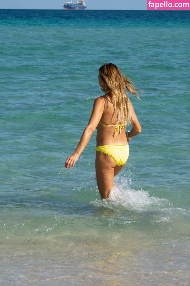 Kelly Bensimon Onlyfans Photo Gallery 