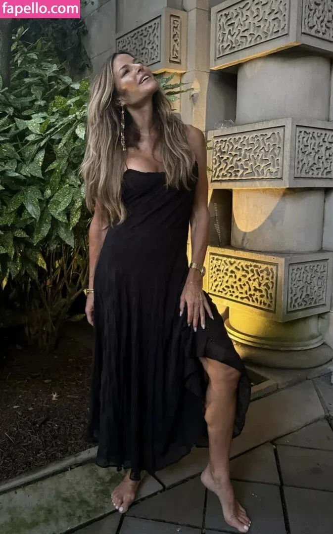 Kelly Bensimon Onlyfans Photo Gallery 