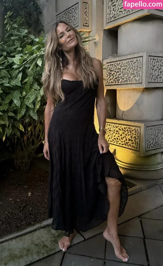 Kelly Bensimon Onlyfans Photo Gallery 