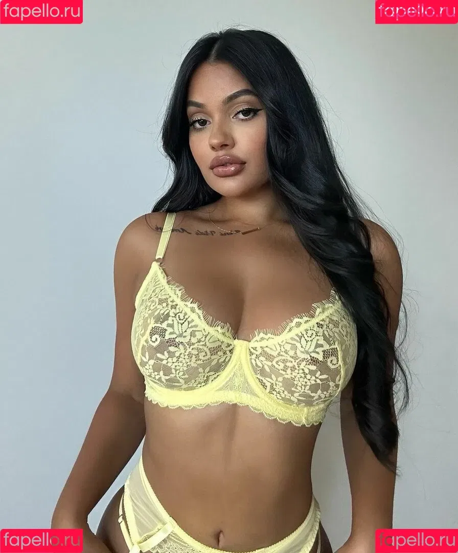 Ari Kumar Onlyfans Photo Gallery 