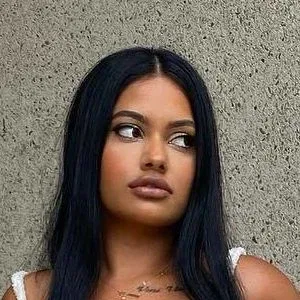 Ari Kumar Onlyfans Photo Gallery 