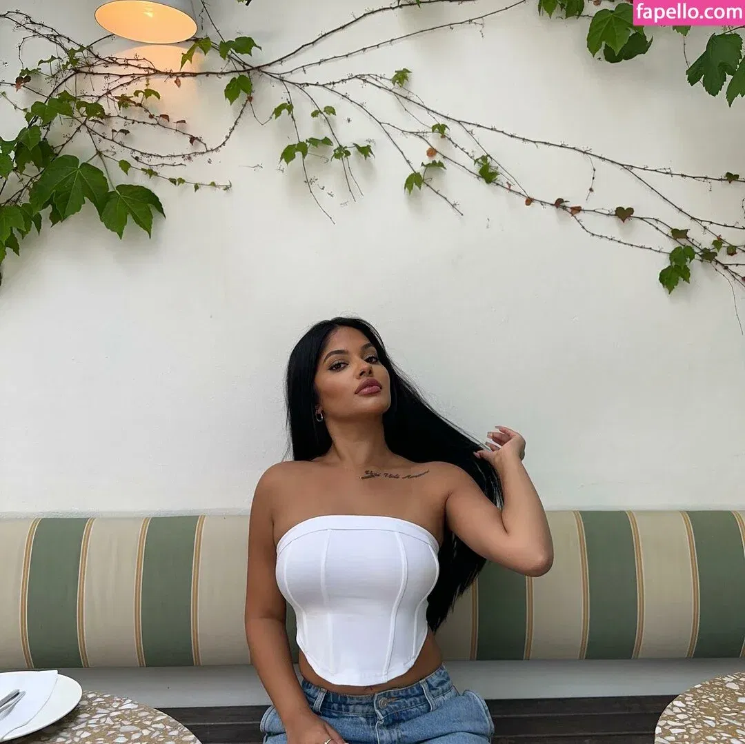 Ari Kumar Onlyfans Photo Gallery 