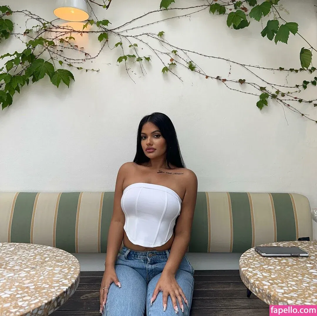 Ari Kumar Onlyfans Photo Gallery 