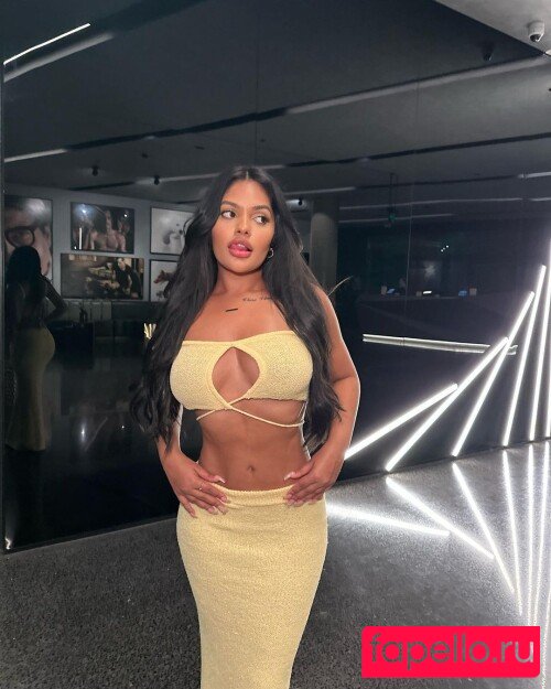 Ari Kumar Nude Onlyfans Photo 14