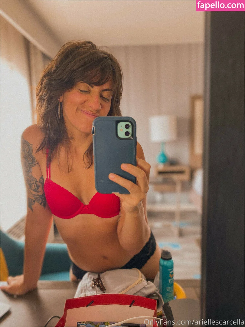Arielle Scarcella Onlyfans Photo Gallery 
