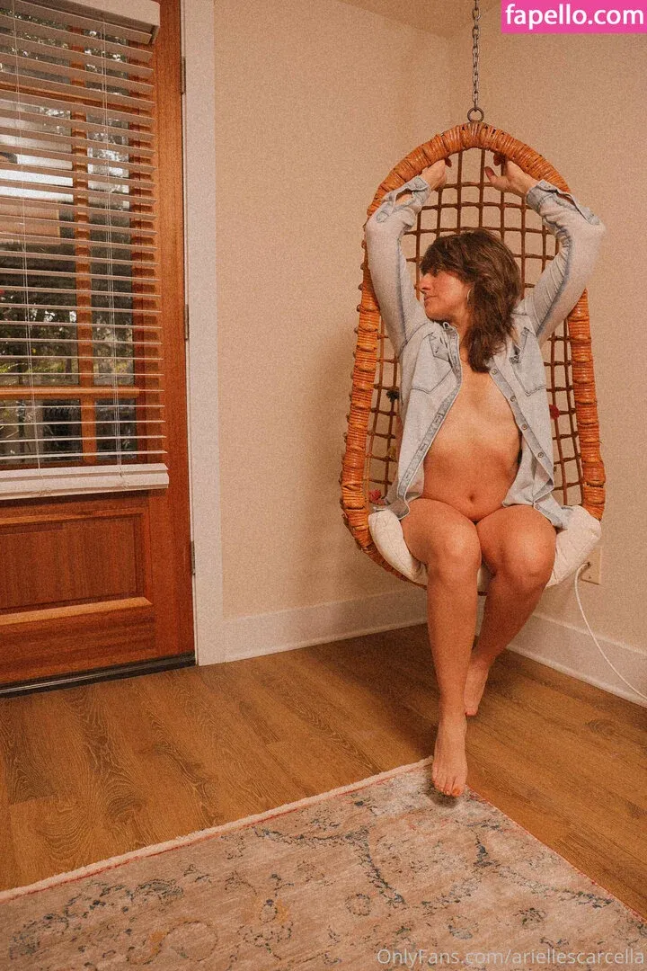 Arielle Scarcella Onlyfans Photo Gallery 