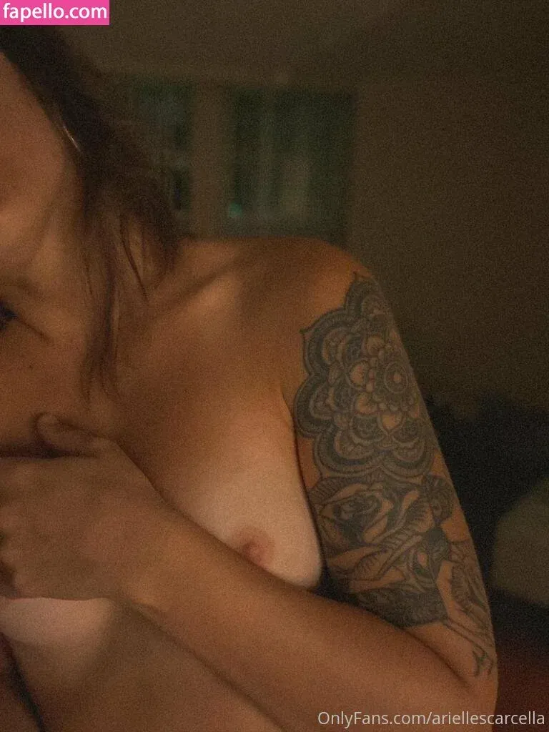 Arielle Scarcella Onlyfans Photo Gallery 